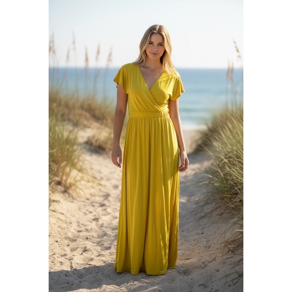 NWT Yellow Maxi Dress Womens L V-Neck Empire Waist Romantic Resort